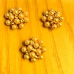 Perle knapper med mange perler
