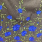 toskaft ull med broderi